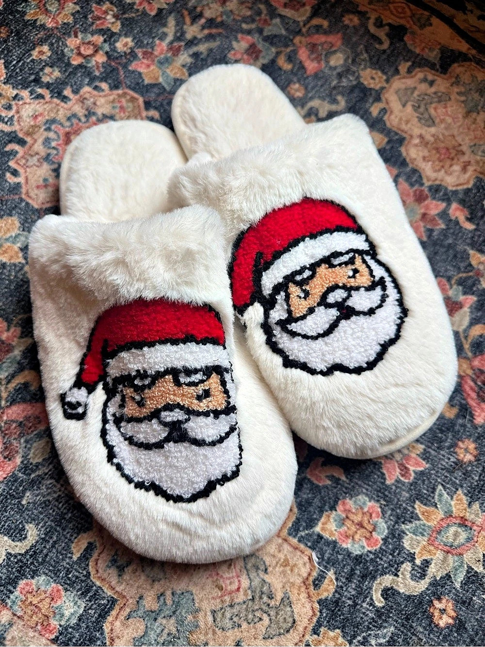 Santa Christmas Slippers in White & Red Size 10